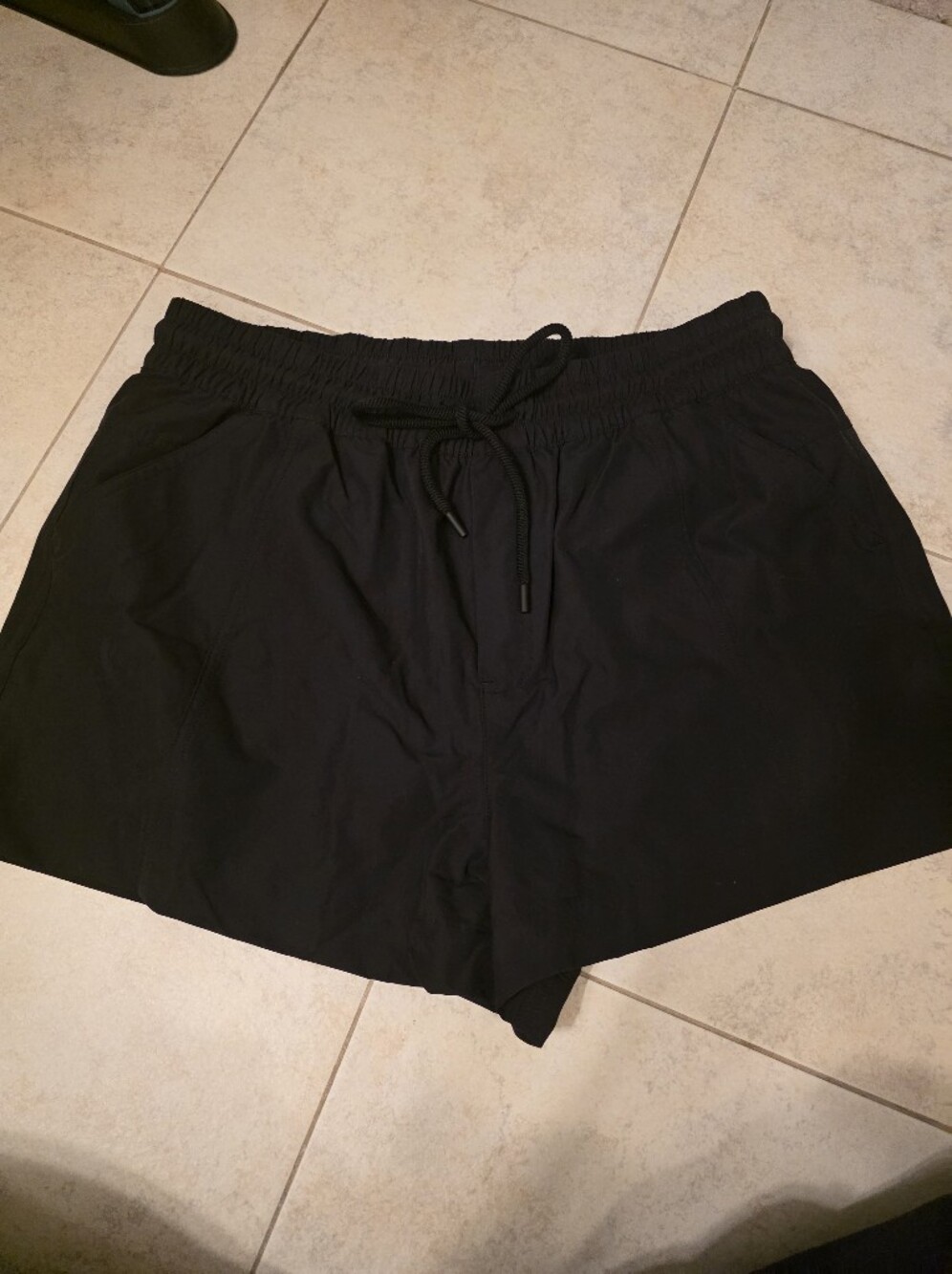 Calia Shorts Size Medium